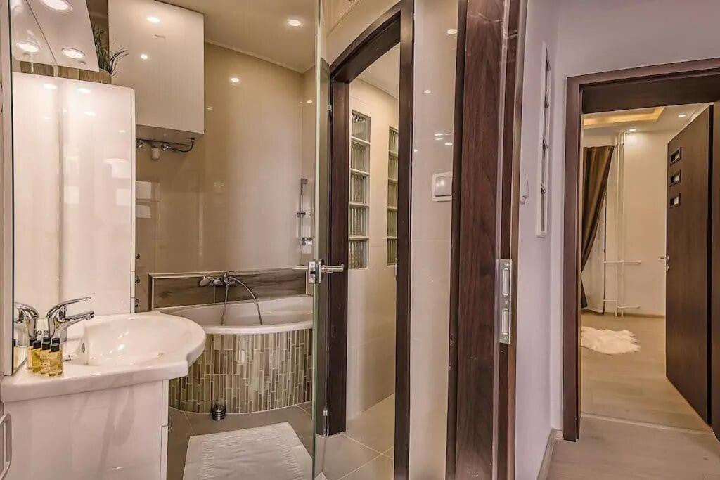 Szechenyi Renovated 2Br At Danube River Budapeszt Zewnętrze zdjęcie